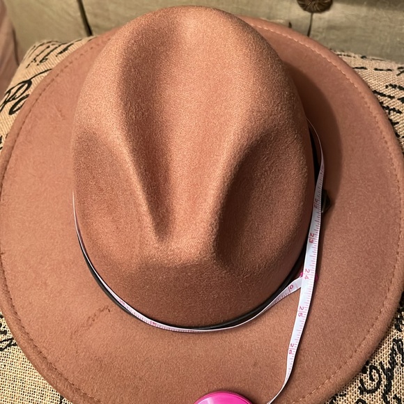 Wool Hat Tan - Picture 5 of 7